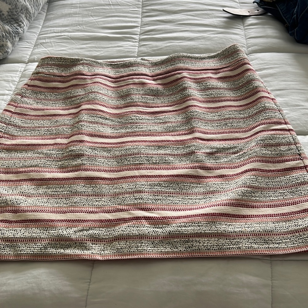 Loft - size 10 skirt - lined